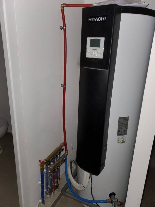 Ballon-thermodynamique-tuyaux