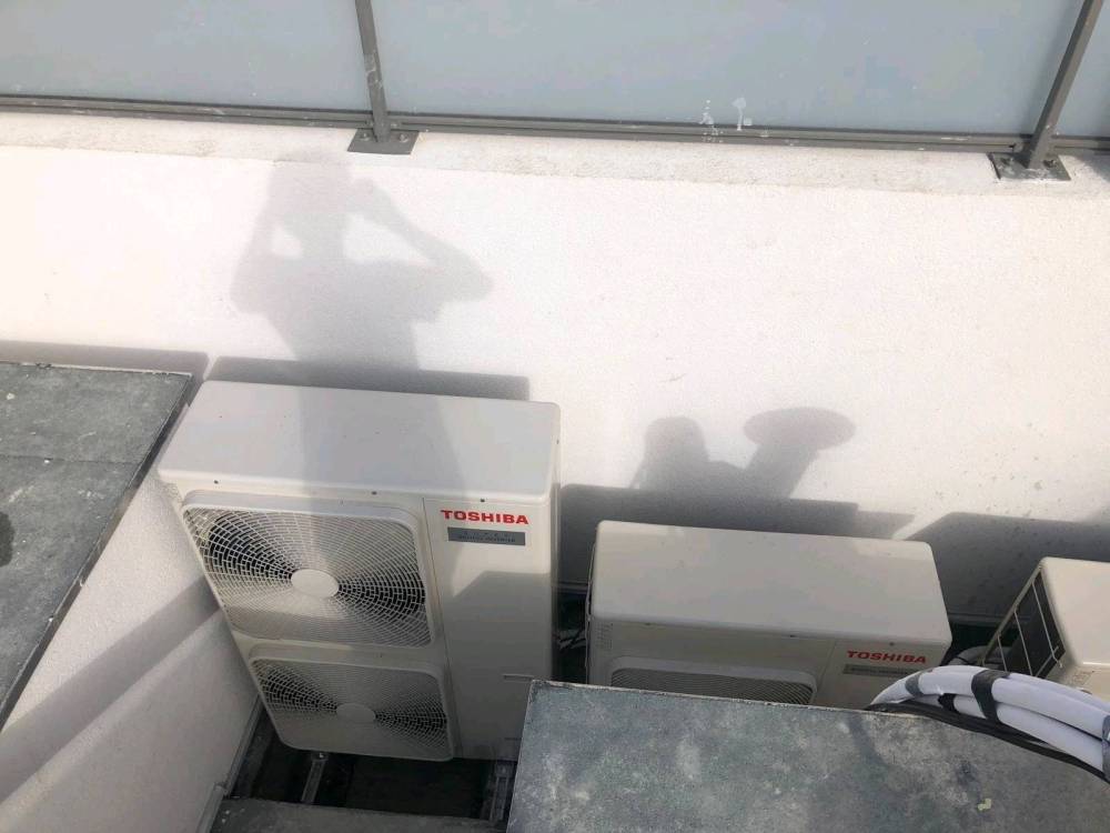 Climatisations-exterieurs-toit