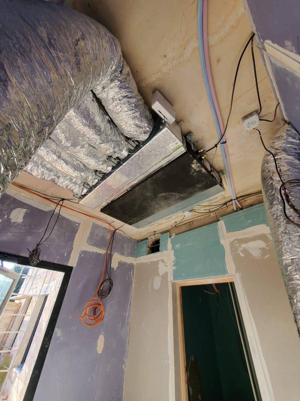 Systeme-aeration-plafont-travaux